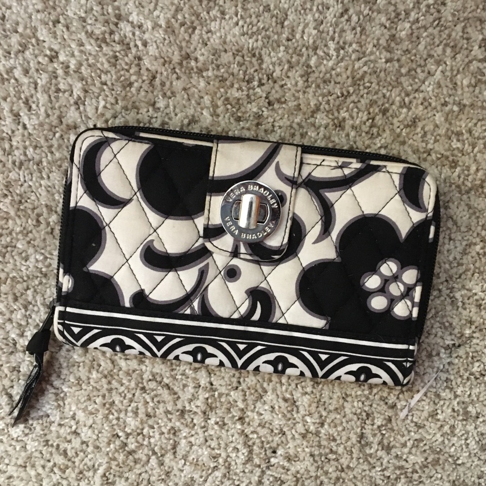 Vera Bradley wristlet